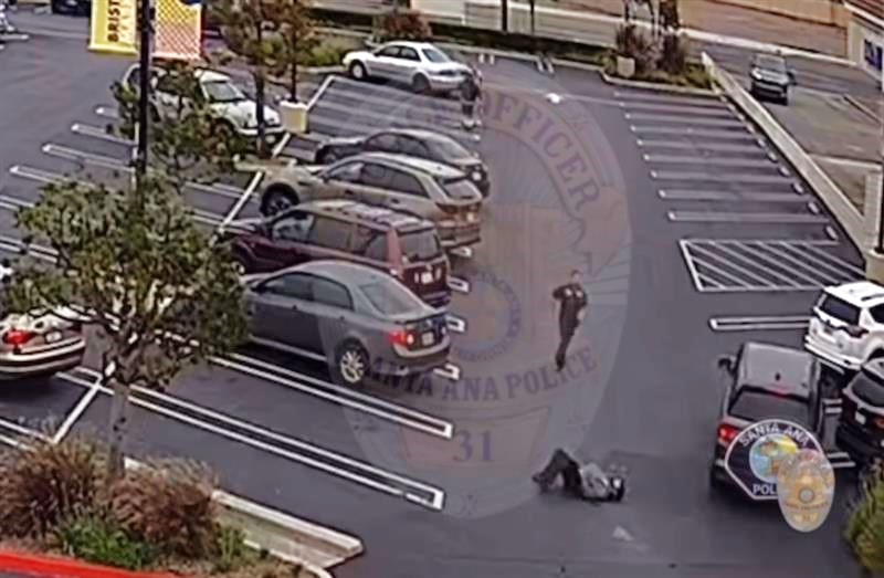 CCTV Exposes Suspects Fleeing After Heist on Elderly and Guard